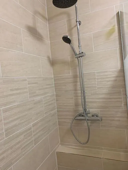 Appartement Chaleureux Proche Rer/ Cdg / Parc Expo 塞夫朗市 公寓